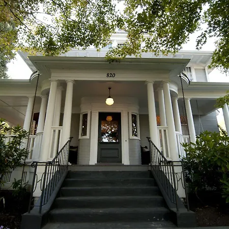 Blackwell Hotel
